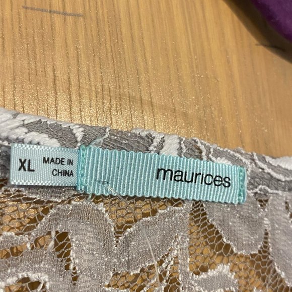 Maurices XL Overlay Top with Floral Pattern - Picture 4 of 5